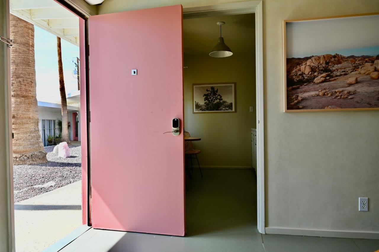 Miracle Manor Boutique & Inn Desert Hot Springs