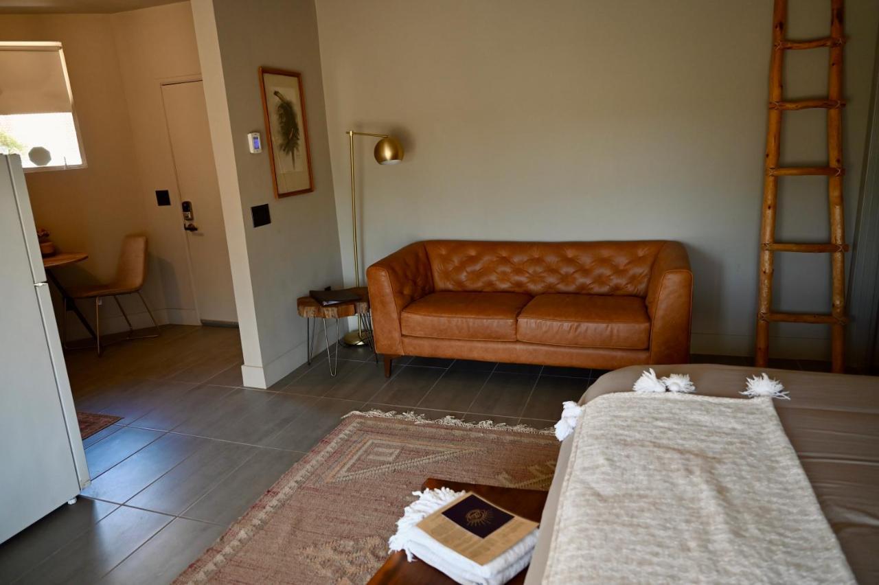 Miracle Manor Boutique & 3* Desert Hot Springs
